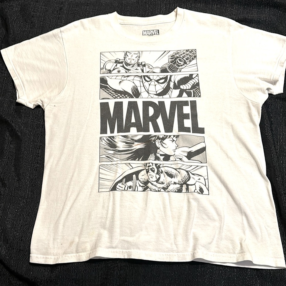 Vintage 90s Marvel 100% cotto llarge, T-shirt, several comic characters..